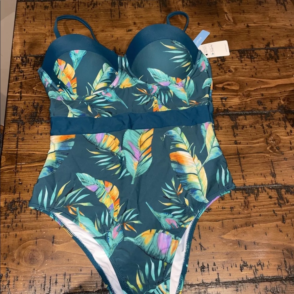 CUPSHE medium brand new one piece swimsuit